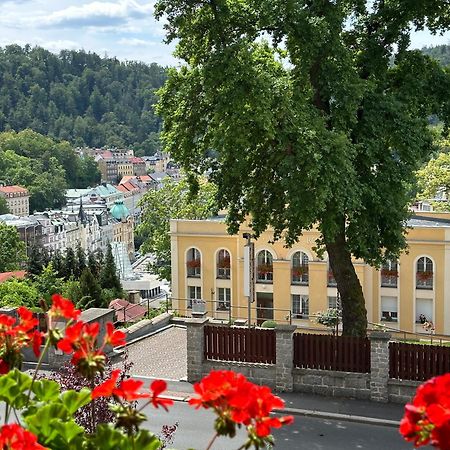 Apartman Na Vyhlidce Apartment Karlovy Vary Exterior foto